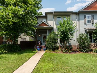 713 Groves Park Rd