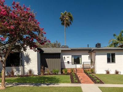3807 Floresta Way