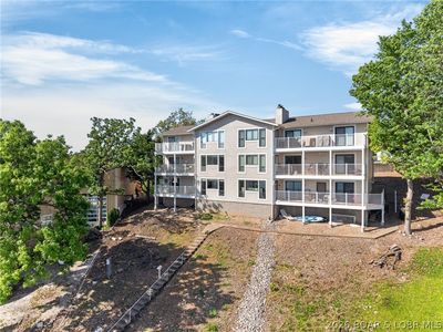 5079 Aqua Dr #1B