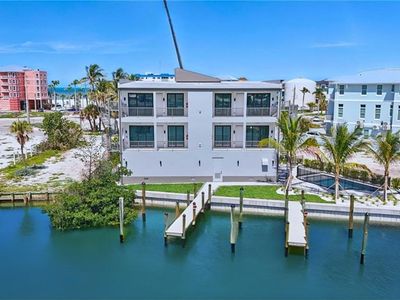 855 Lagoon ST #2