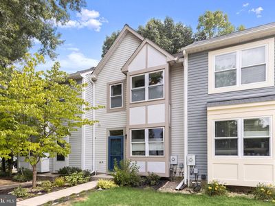 9539 Clocktower Ln