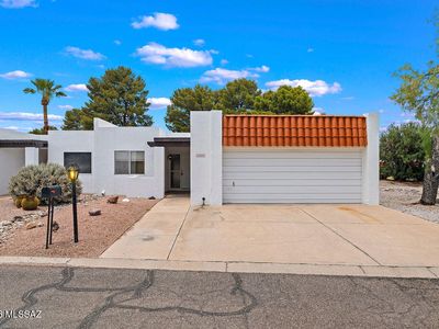 6881 E Calle Del Prado