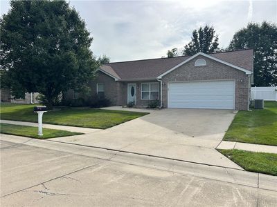 555 Scovill Ct