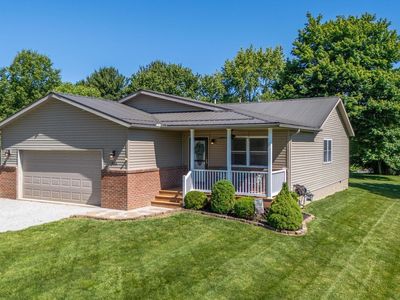 866 Winesap Dr
