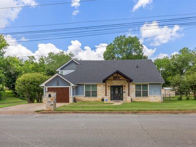 Property at 502 W Fawn St, Caldwell, TX