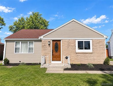 156 Goering Ave