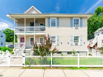 31 Meade St