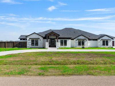 2426 Loxley Dr