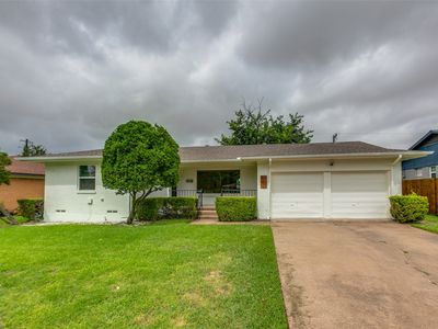 2413 Patricia Ln