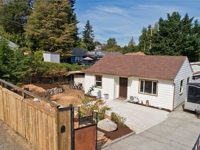 3228 SW 97th Street