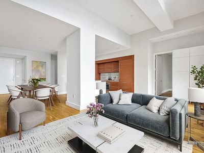 360 Furman St APT 924