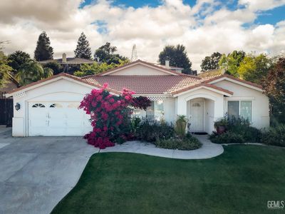 5710 Steelhead Dr