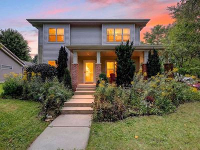 702 McLean Dr