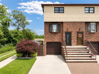 131 Brook Ave