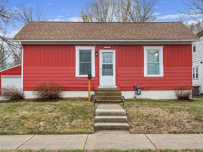127 E McKinley St