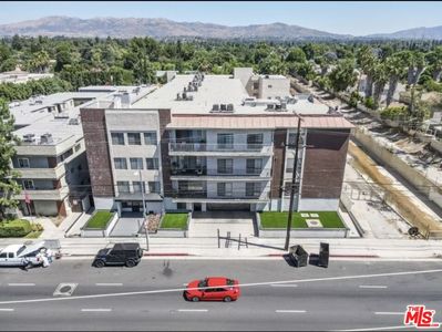 19029 Nordhoff St Unit 205