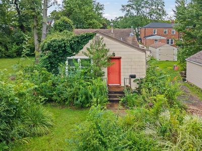 158 Central Ave