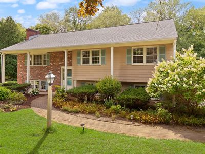 12 Old Stagecoach Rd