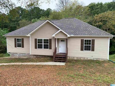 801 Lakeshore Cir