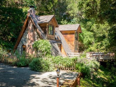65 Hitchcock Cyn
