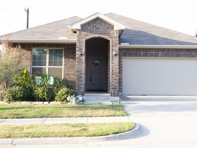 5609 Sea Cove Ln