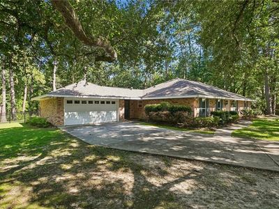 209 E Durham Dr
