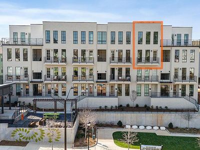 1272 Longreen Ter NW UNIT 3