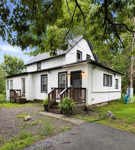 339 Drury Ave