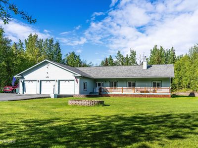 4085 N Forestwood Dr