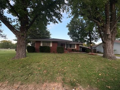 Property at 1302 N 16th St, Murphysboro, IL