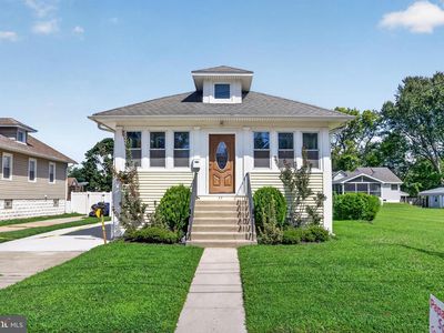 57 W Gradwell Ave