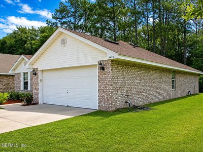 6425 SARAHS VIEW Court