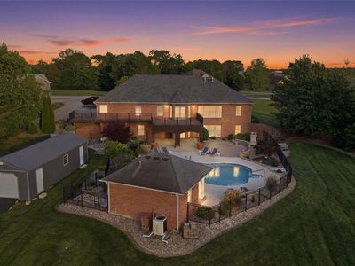 157 Blue Bell Ln