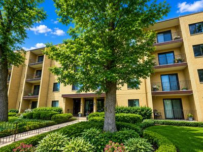 6670 S Brainard Ave APT 204
