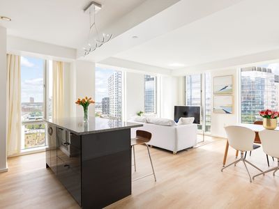 2 Earhart St Unit 1003
