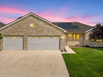 611 Edgewater Dr
