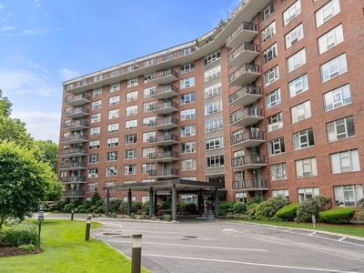 280 Boylston St APT 111