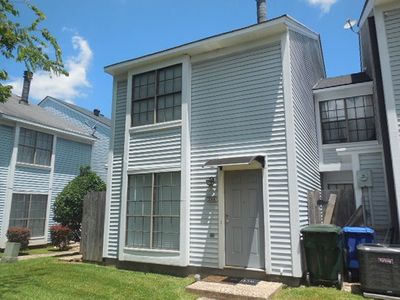 266 Settlers Park Dr
