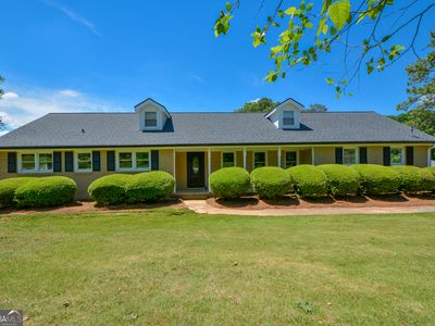 2683 Amberly Way