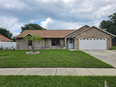 2824 Deltona Blvd