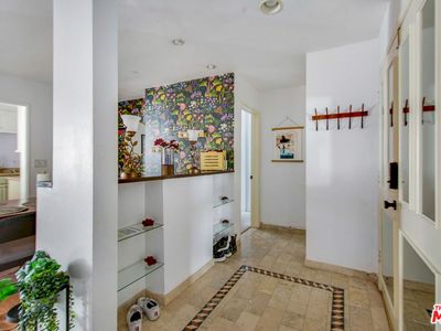 5651 Sumner Way Unit 209