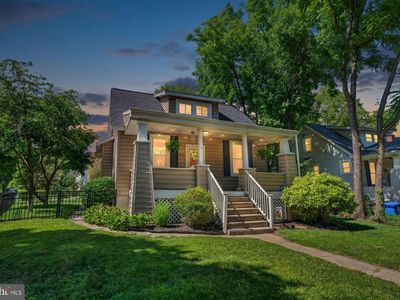 300 Evesham Ave