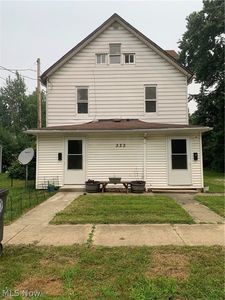 333 Lloyd St
