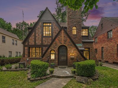903 Briarcliff Rd