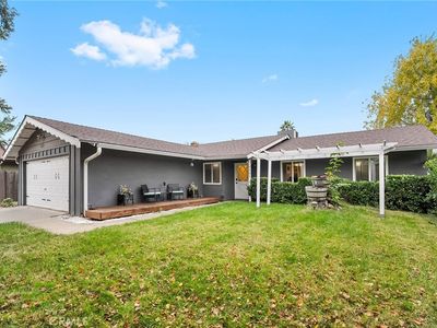 2251 Notre Dame Blvd