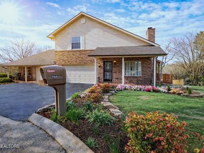 1144 N Rachaels Cir