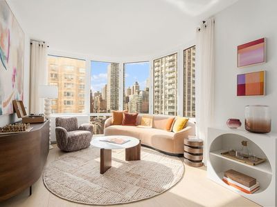 400 E 84th St APT 15A