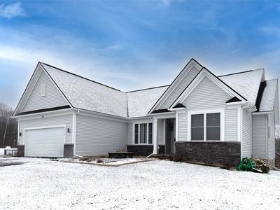 5012 Lakeville Groveland Rd