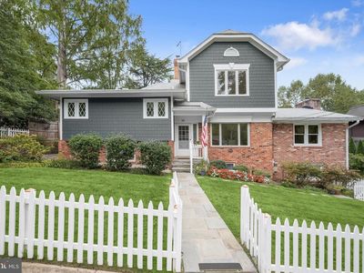 39 Wellesley Cir