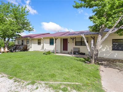 5917 Highway 7 N